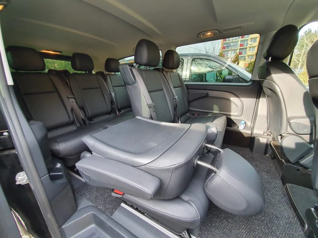 Mercedes-Benz Vito 7+1 — zavazadlový prostor
